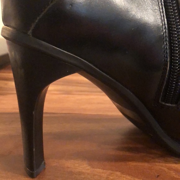 Henry Ferrera long square toe leather ankle boots. Size 8M - Picture 5 of 9